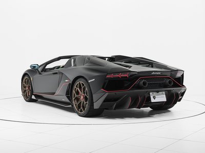 صورة 8 لـ 2022 LAMBORGHINI AVENTADOR ROADSTER