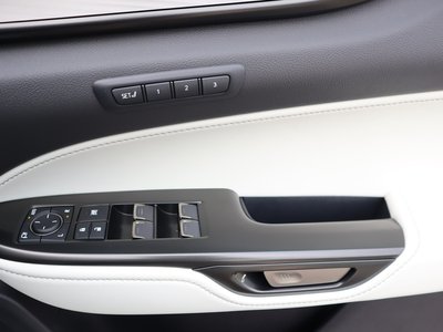 صورة مصغرة 38 لـ 2025 Lexus NX