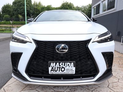 صورة 2 لـ 2025 Lexus NX