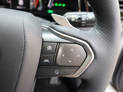 صورة مصغرة 32 لـ 2025 Lexus NX