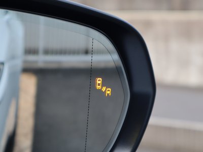 صورة مصغرة 33 لـ 2025 Lexus NX