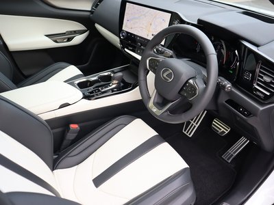 صورة مصغرة 47 لـ 2025 Lexus NX