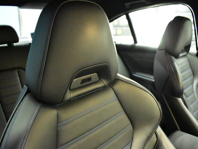 BMW 3 SERIES - 9