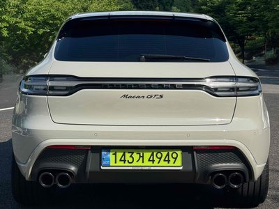 2022 Porsche MACAN 照片 3