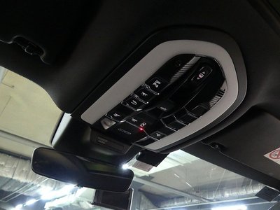 صورة مصغرة 15 لـ 2022 Porsche MACAN