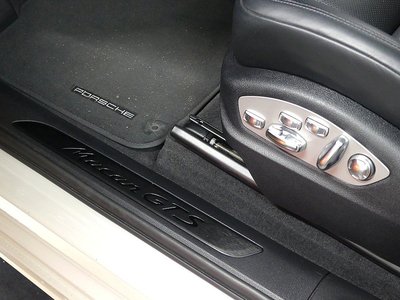 صورة مصغرة 16 لـ 2022 Porsche MACAN