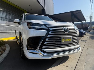 LEXUS LX - 4