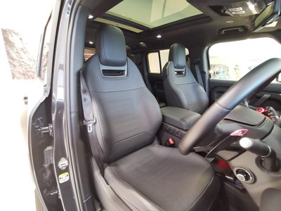 صورة مصغرة 36 لـ 2025 LAND Rover DEFENDER