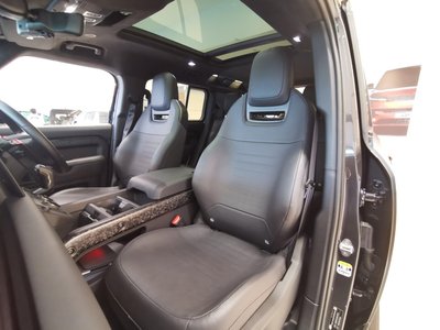 صورة مصغرة 37 لـ 2025 LAND Rover DEFENDER