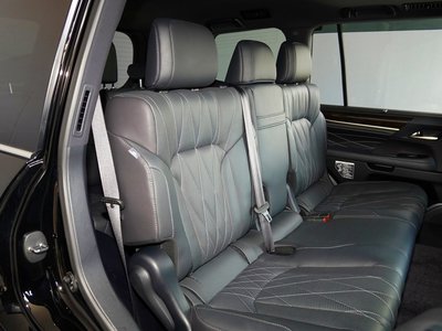 LEXUS LX - 10