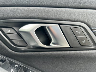 2025 BMW 3 SERIES TOURING thumbnail 59