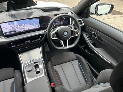 2025 BMW 3 SERIES TOURING thumbnail 34