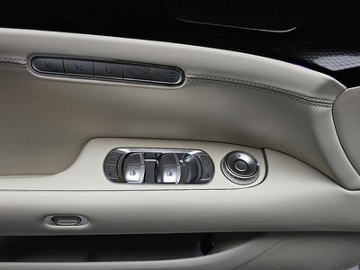 صورة مصغرة 28 لـ 2025 Genesis G90 (RS4)