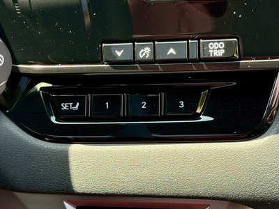 2023 Lexus RX — миниатюра 37