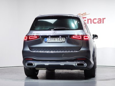 MERCEDES-BENZ GLS - 4