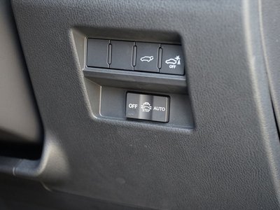 2025 Lexus GX — миниатюра 39