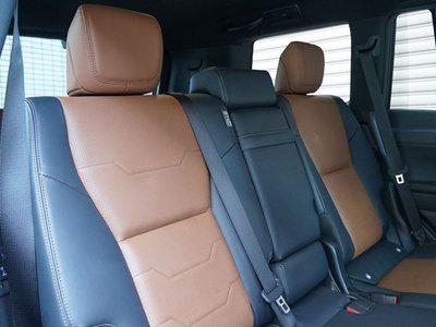 2025 Lexus GX — миниатюра 49