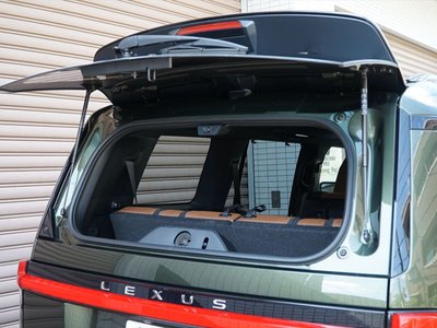 2025 Lexus GX — миниатюра 26