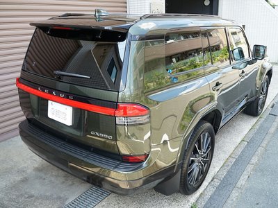 صورة 6 لـ 2025 Lexus GX