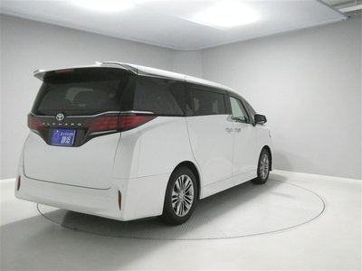TOYOTA ALPHARD - 4