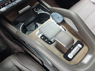 MERCEDES-BENZ GLE - 9