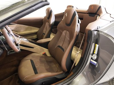 FERRARI ROMA SPIDER - 5