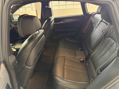 BMW 6 SERIES GT - 10