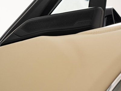 صورة 9 لـ 2024 LAND Rover RANGE ROVER
