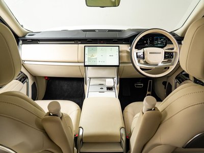 صورة 2 لـ 2024 LAND Rover RANGE ROVER