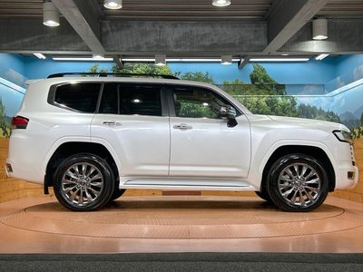 صورة مصغرة 29 لـ 2024 Toyota LAND CRUISER 300