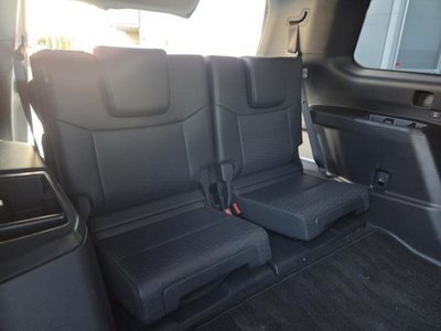 TOYOTA LAND CRUISER 250 - 7