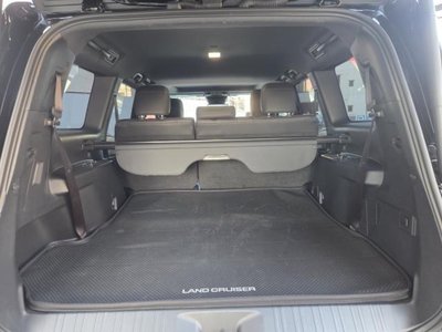 TOYOTA LAND CRUISER 250 - 8