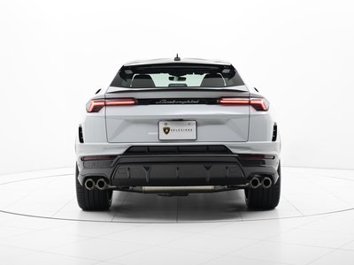 LAMBORGHINI URUS - 7