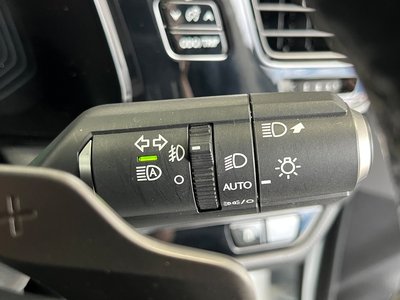 2022 Lexus NX thumbnail 36