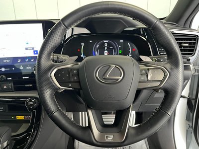 2022 Lexus NX thumbnail 31