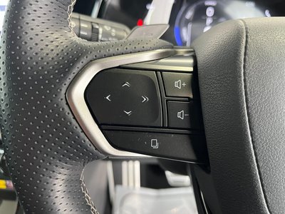 2022 Lexus NX thumbnail 32
