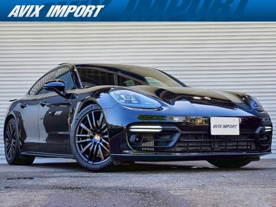 PORSCHE PANAMERA - 3