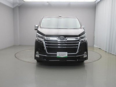 TOYOTA GRAND ACE - 8