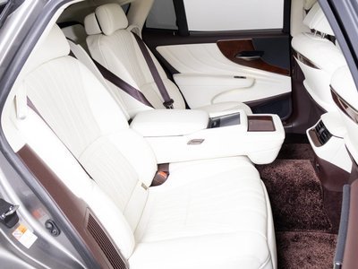 2017 Lexus LS 缩略图 38