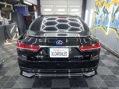 LEXUS LS - 6
