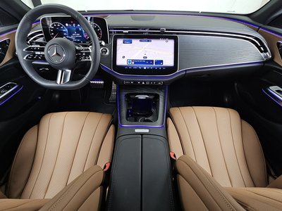 MERCEDES-BENZ E-CLASS - 5