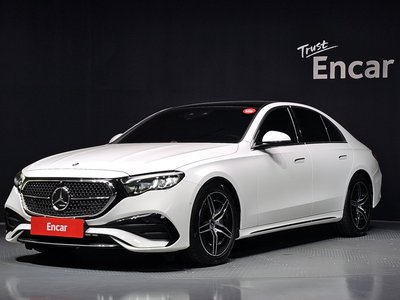 MERCEDES-BENZ E-CLASS - 1