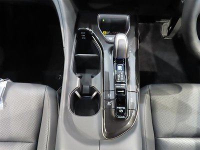 2024 Toyota CROWN SPORT — миниатюра 12