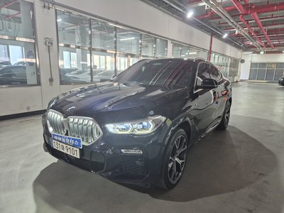صورة 1 لـ 2021 BMW X6