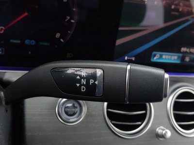 MERCEDES-BENZ E-CLASS - 9