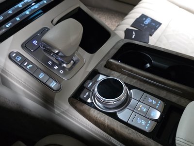 صورة مصغرة 12 لـ 2019 Genesis G90