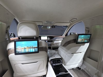 صورة مصغرة 24 لـ 2019 Genesis G90