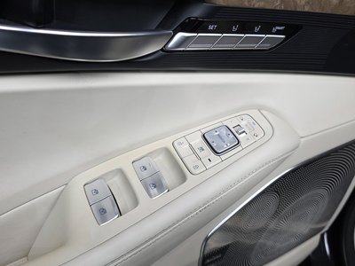 صورة مصغرة 36 لـ 2019 Genesis G90