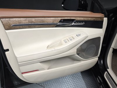 صورة مصغرة 14 لـ 2019 Genesis G90