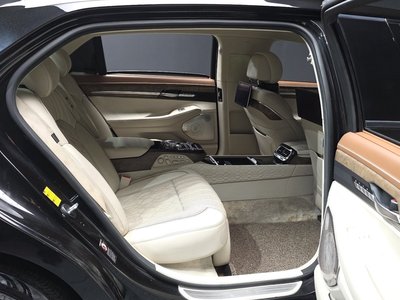 صورة مصغرة 18 لـ 2019 Genesis G90